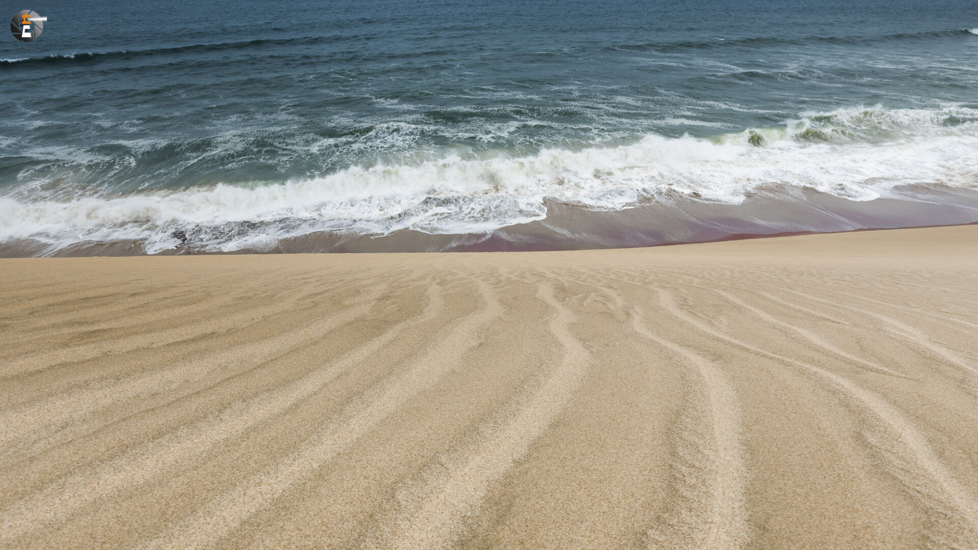 Where the desert meets the ocean