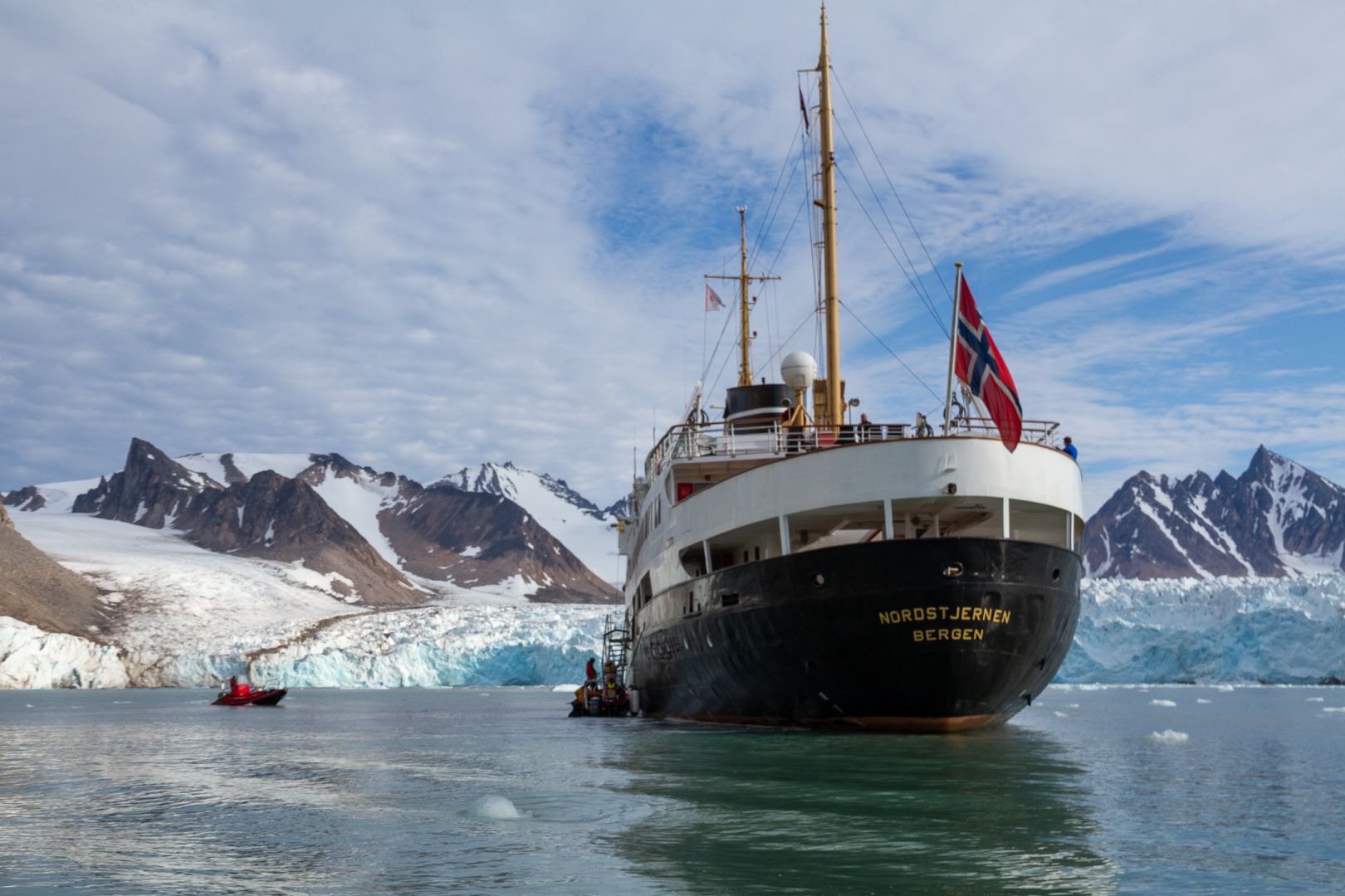 Smeerenburg Glacier