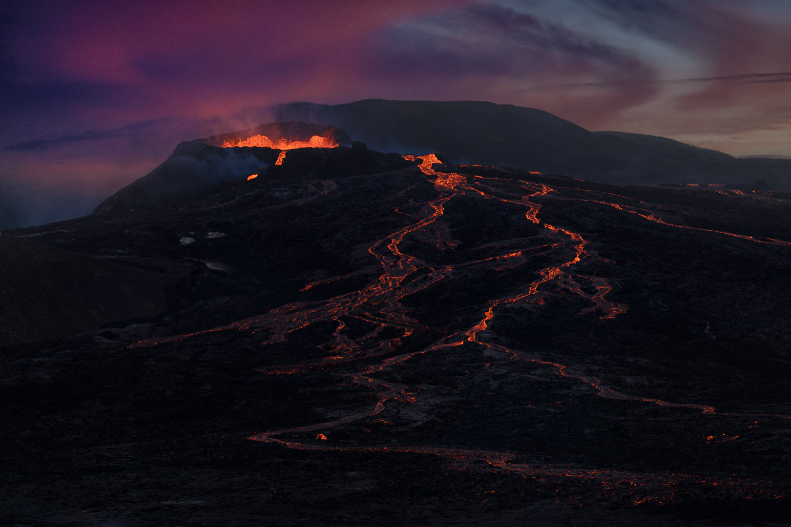 Am brodelnden Fagradalsfjall