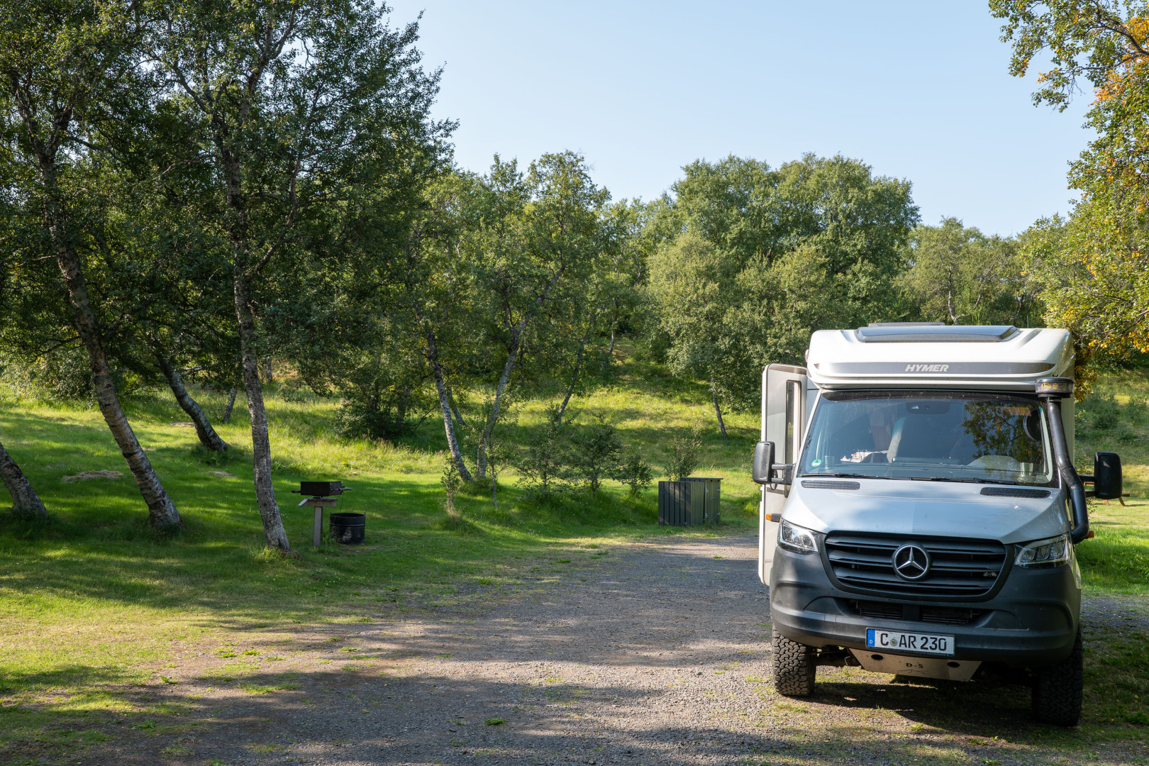Allein auf einem großen Campingplatz